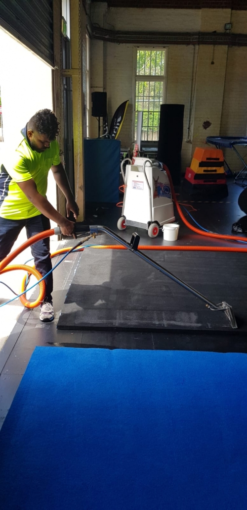 cleaning-service-in-austrailia-3-500x1030